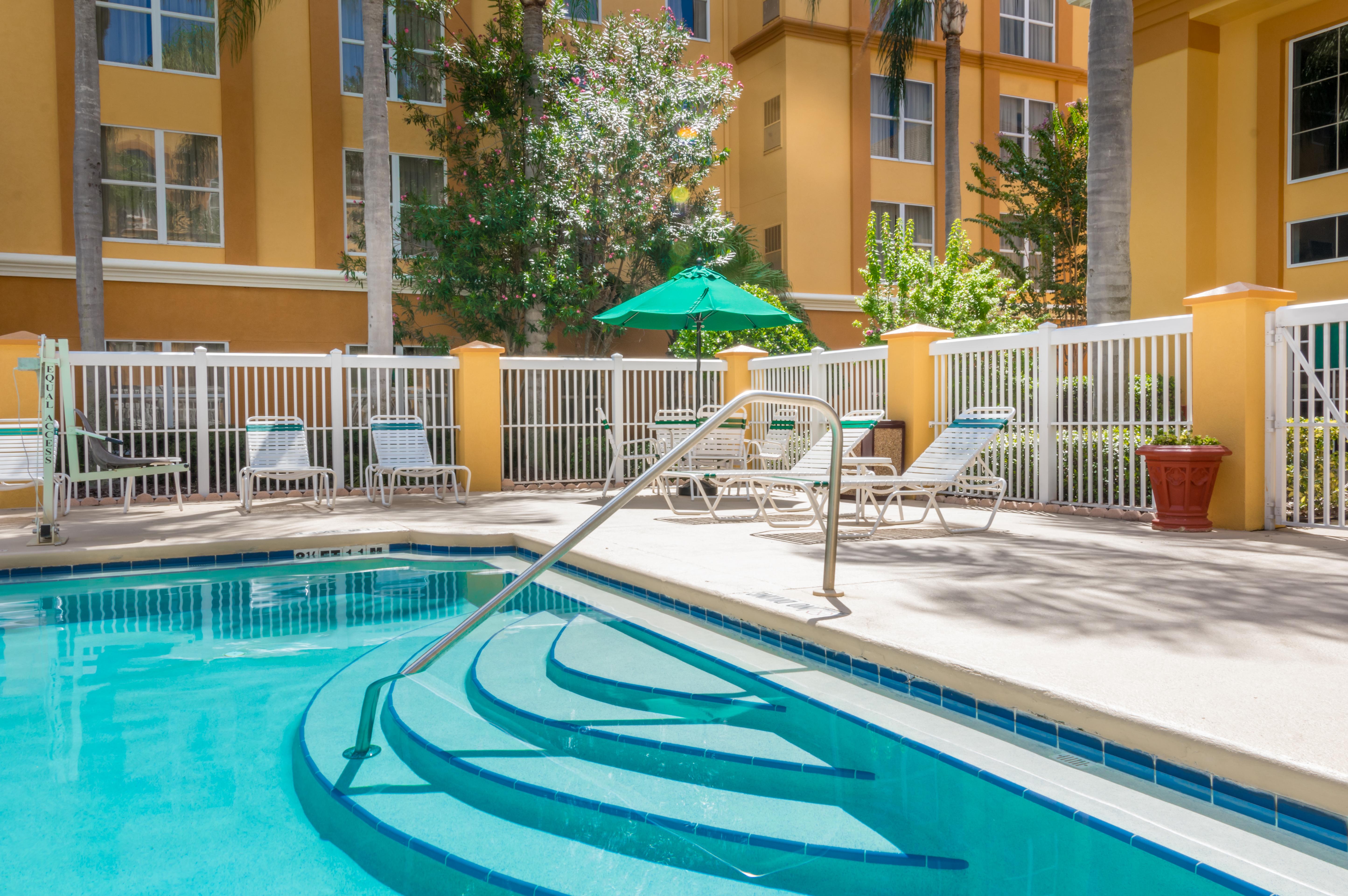Surestay Plus By Best Western Orlando Lacul Buena Vista Exterior foto