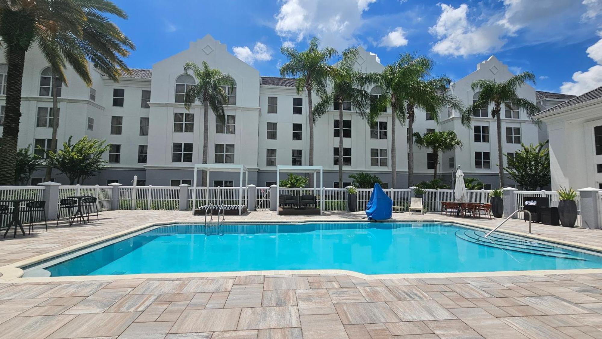 Surestay Plus By Best Western Orlando Lacul Buena Vista Exterior foto