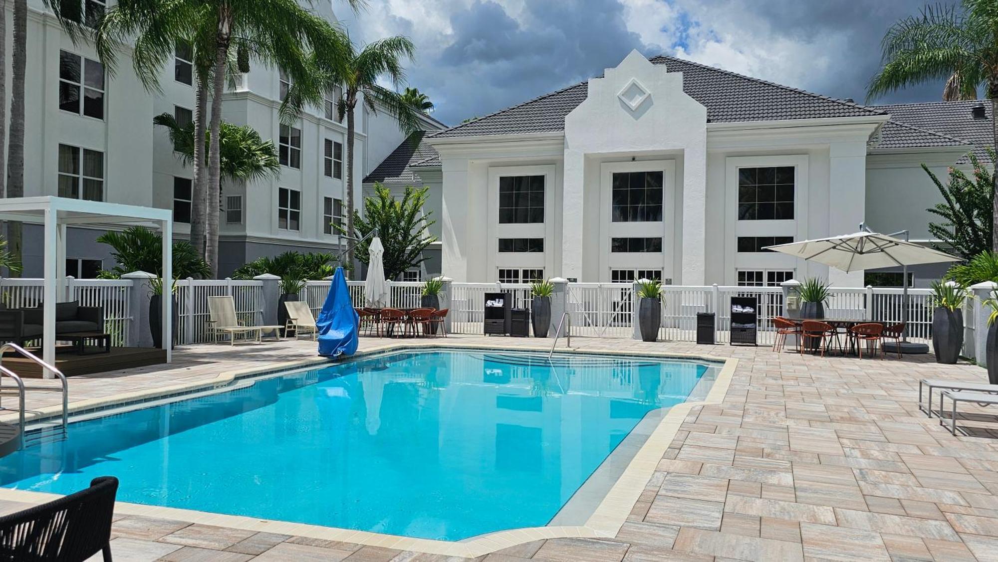 Surestay Plus By Best Western Orlando Lacul Buena Vista Exterior foto