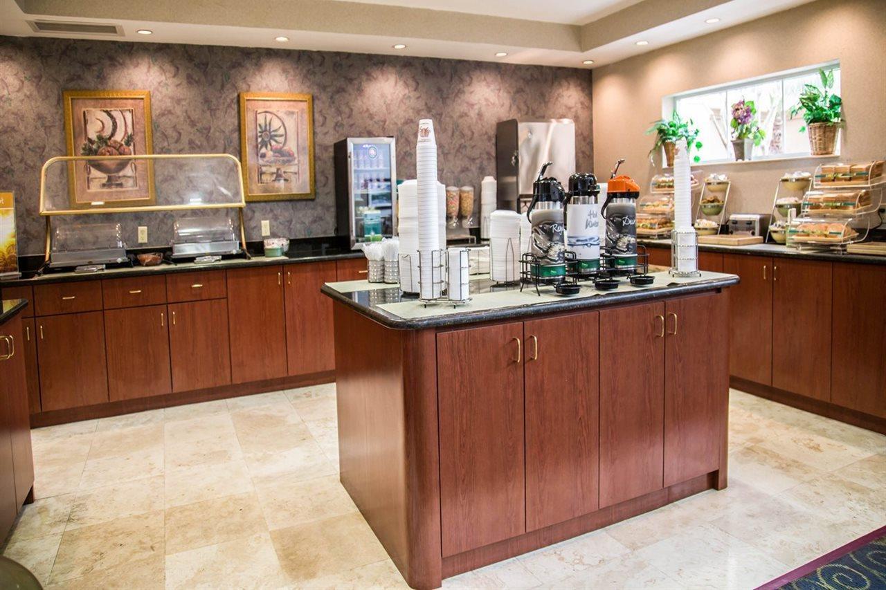 Surestay Plus By Best Western Orlando Lacul Buena Vista Exterior foto